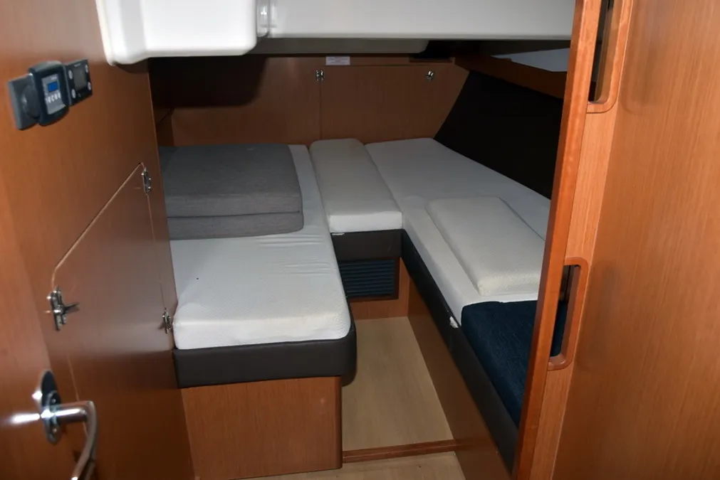 Bavaria Cruiser 56 — photo 10