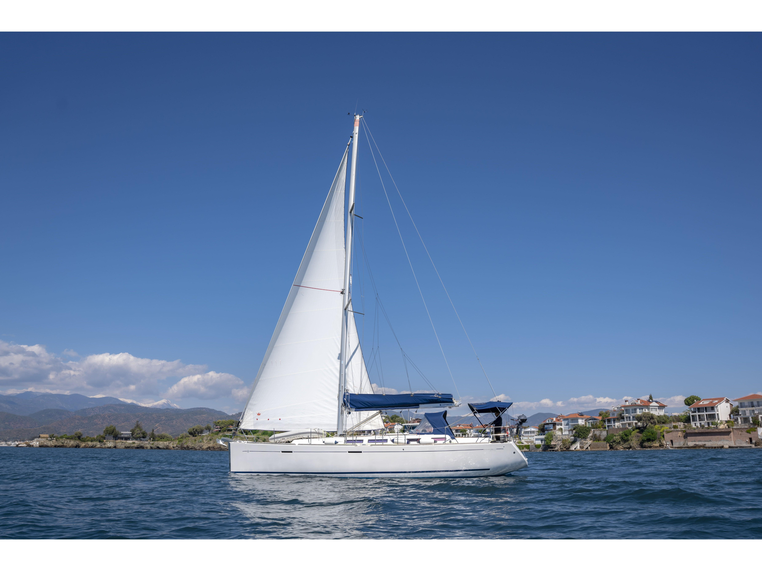 Dufour 425 Grand Large — photo 1