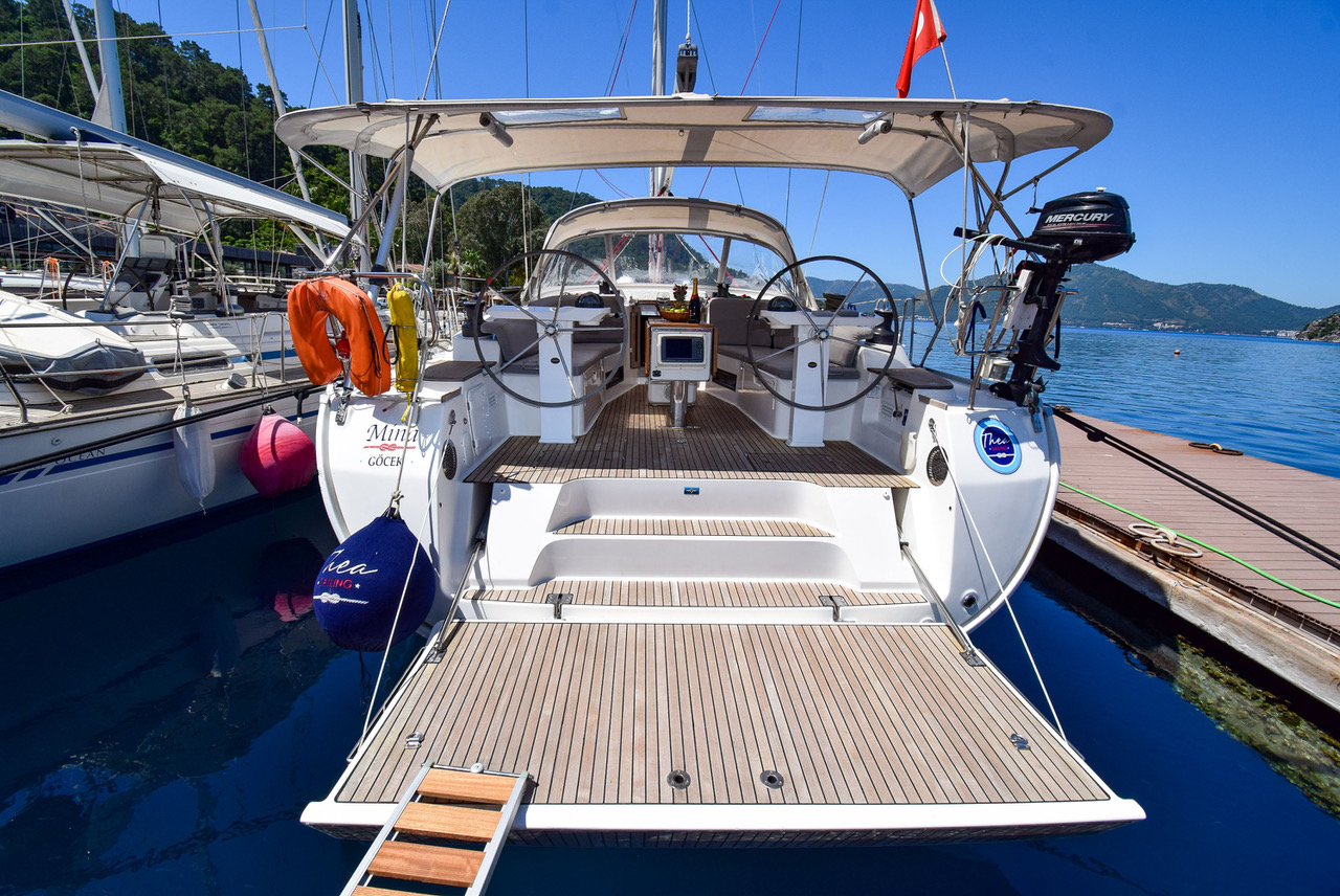 Bavaria 50 Cruiser — photo 3