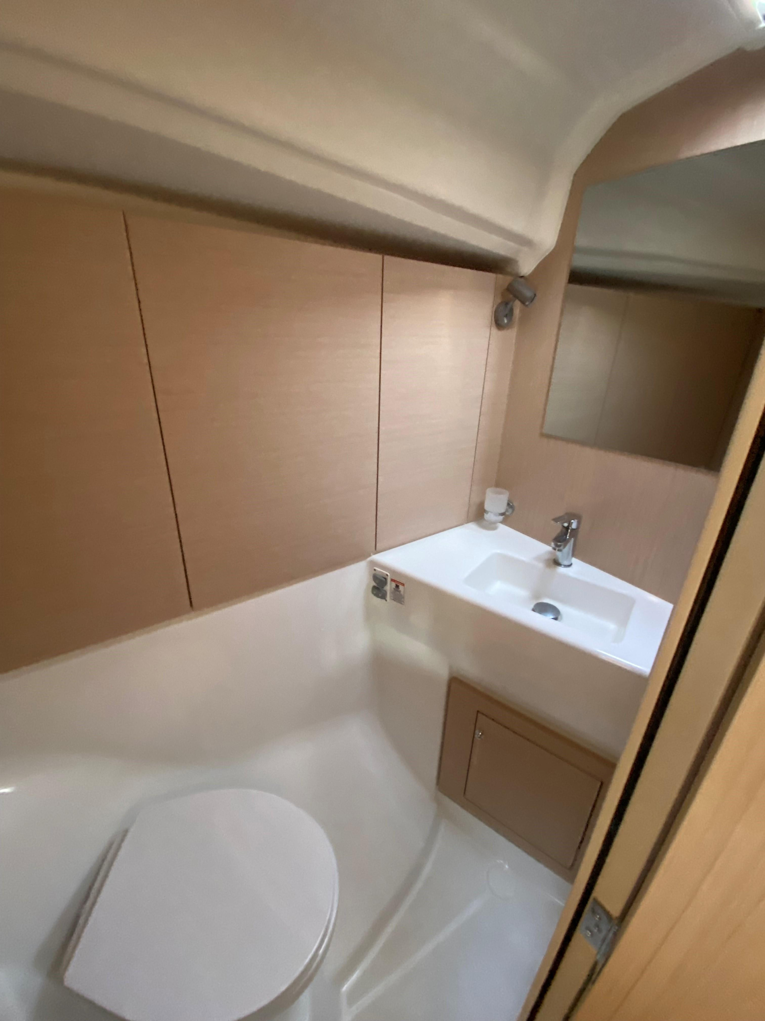 Oceanis 40.1 — photo 7