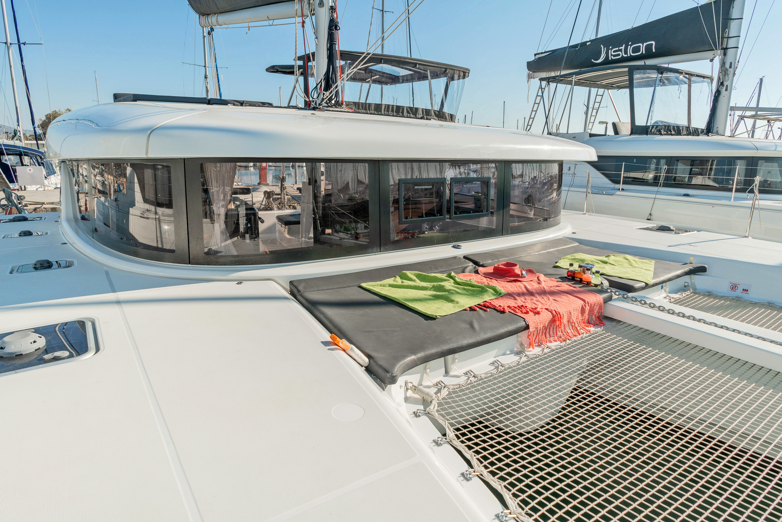 Lagoon 42 & GEN & WM — photo 6