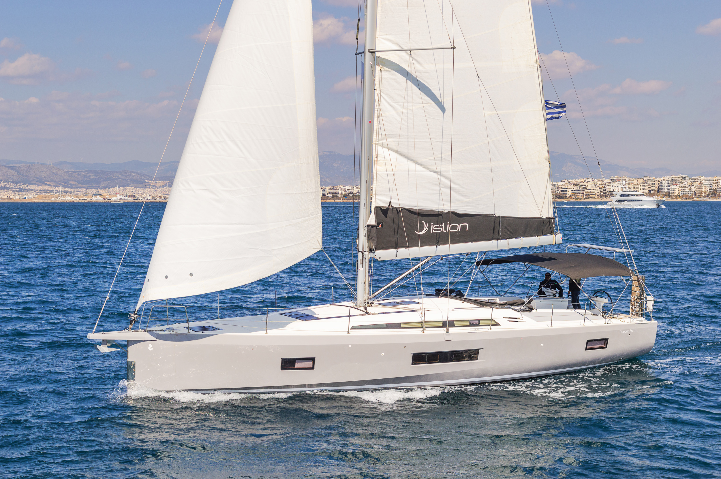 Oceanis 51.1 (5+1 cab) & GEN — photo 9