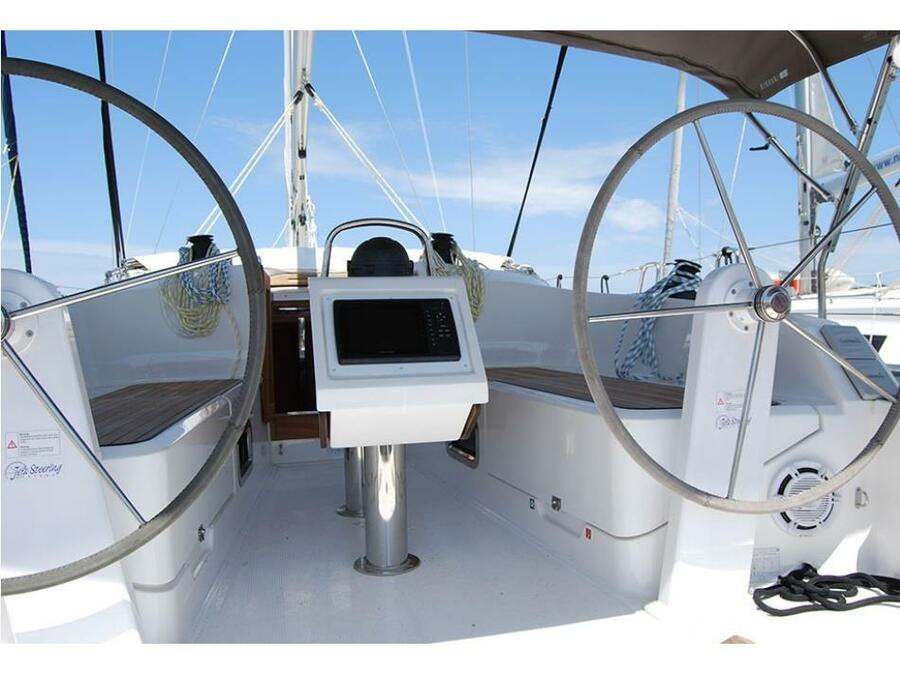 Photo #1 - Bavaria 37 Cruiser_ANE (Bav37/2015) en D-Marin Marina Gouvia - 11055