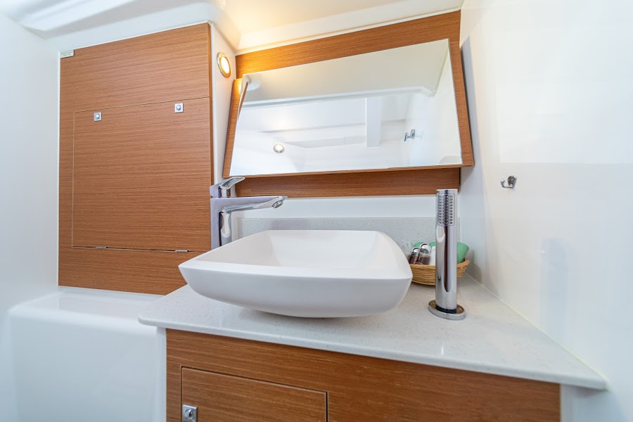 Dufour 460 Grand Large — photo 13