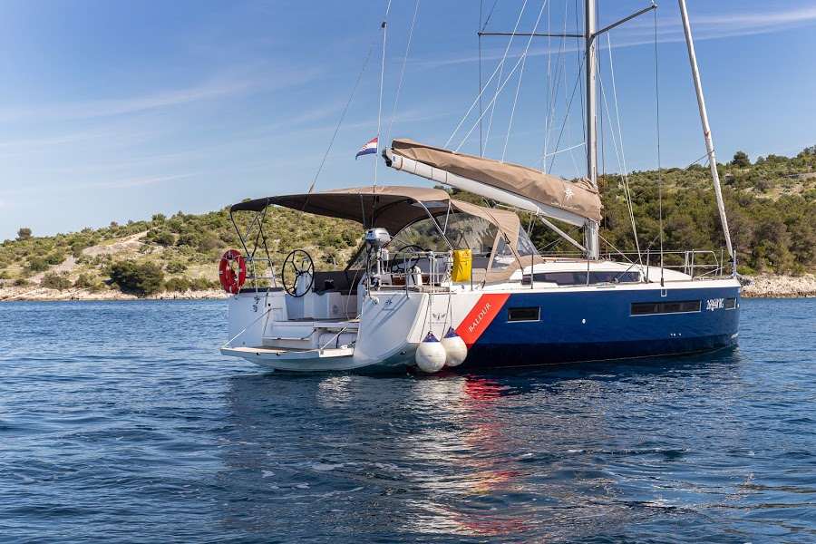 Sun Odyssey 490 — photo 3