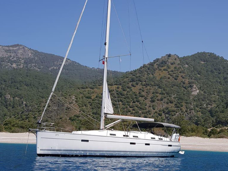 Bavaria 50 Cruiser — photo 1