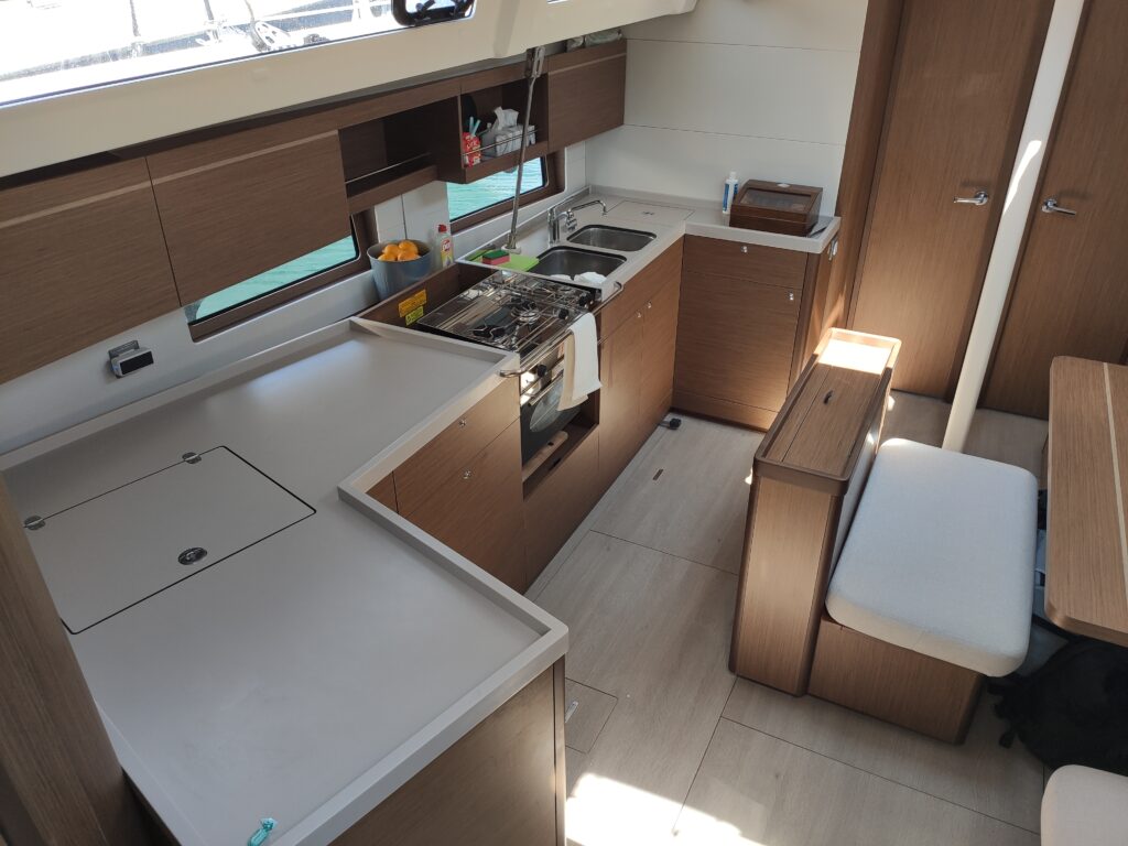 Oceanis 46.1 — photo 2