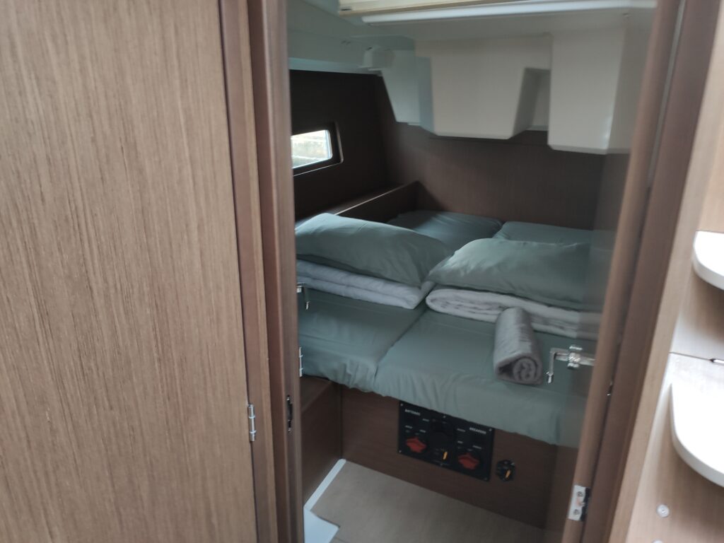 Oceanis 46.1 — photo 6