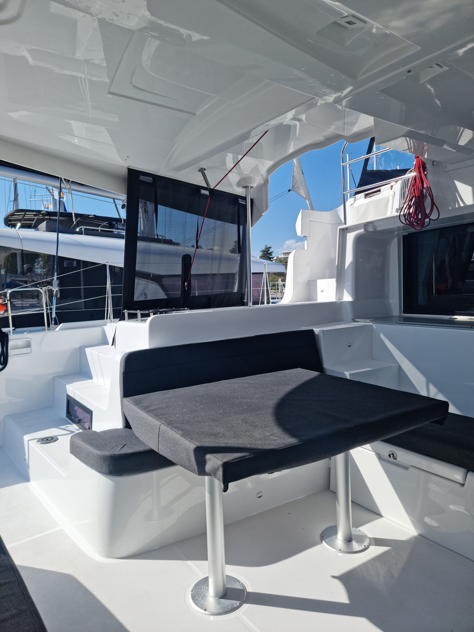 Lagoon 46 — photo 18