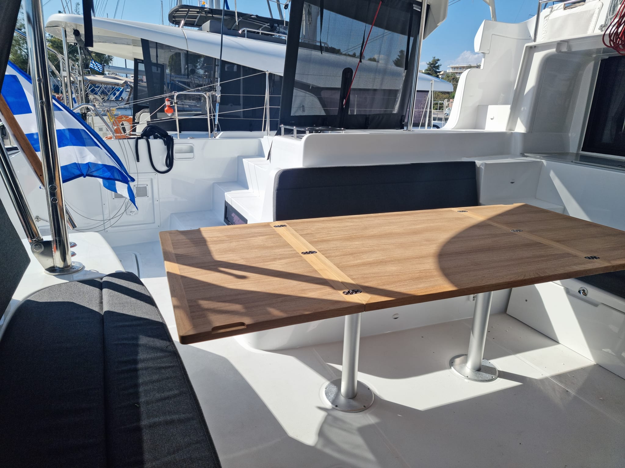 Lagoon 46 — photo 26