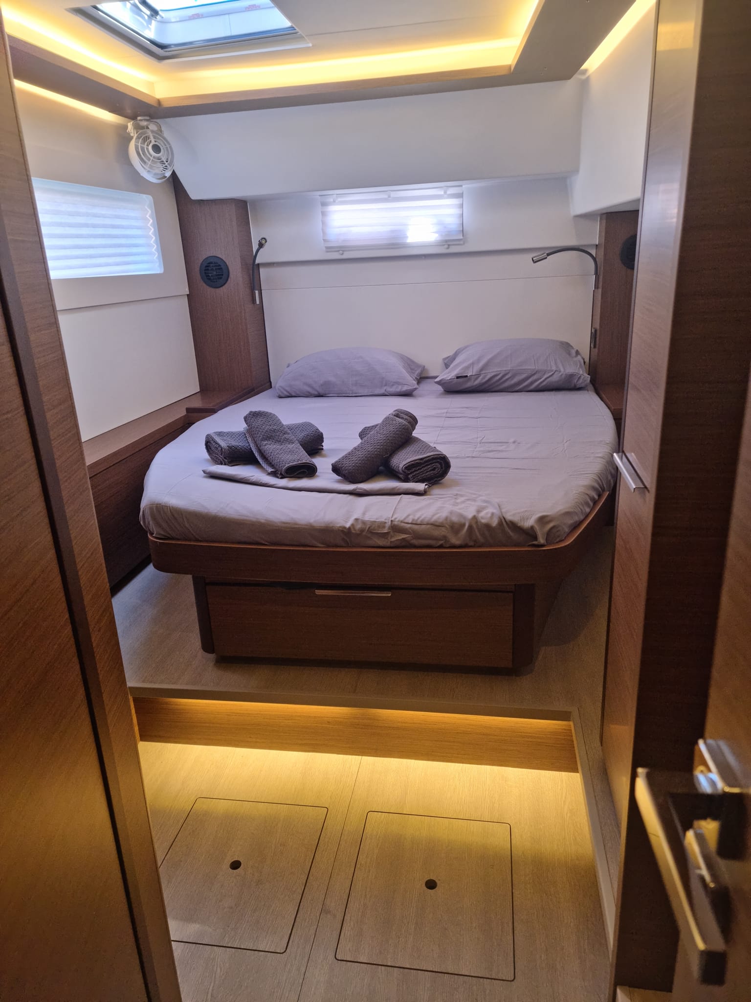Lagoon 46 — photo 8