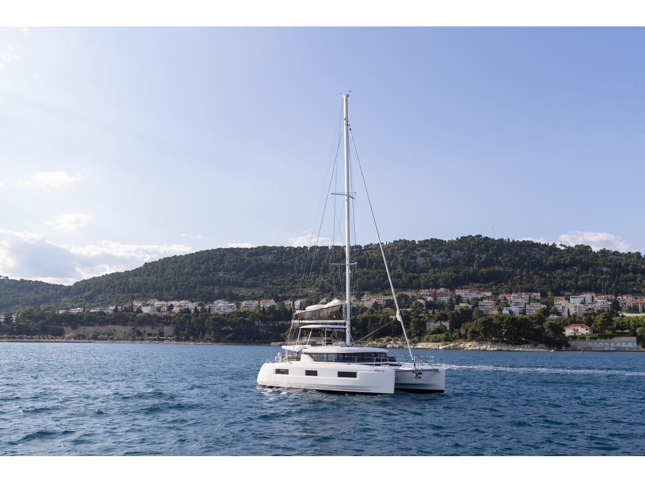Lagoon 46 — photo 1