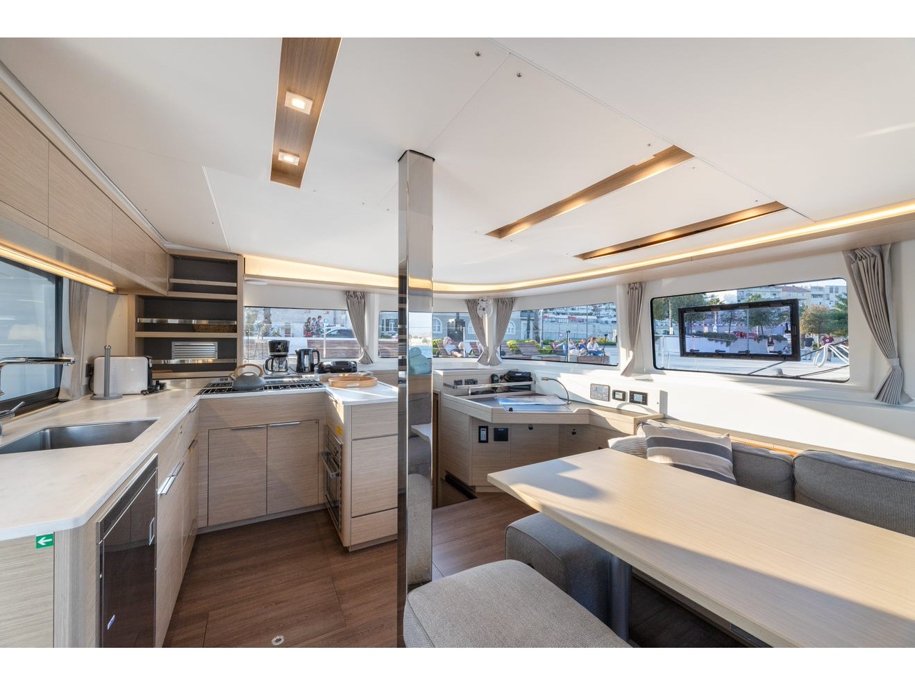 Lagoon 46 — photo 15