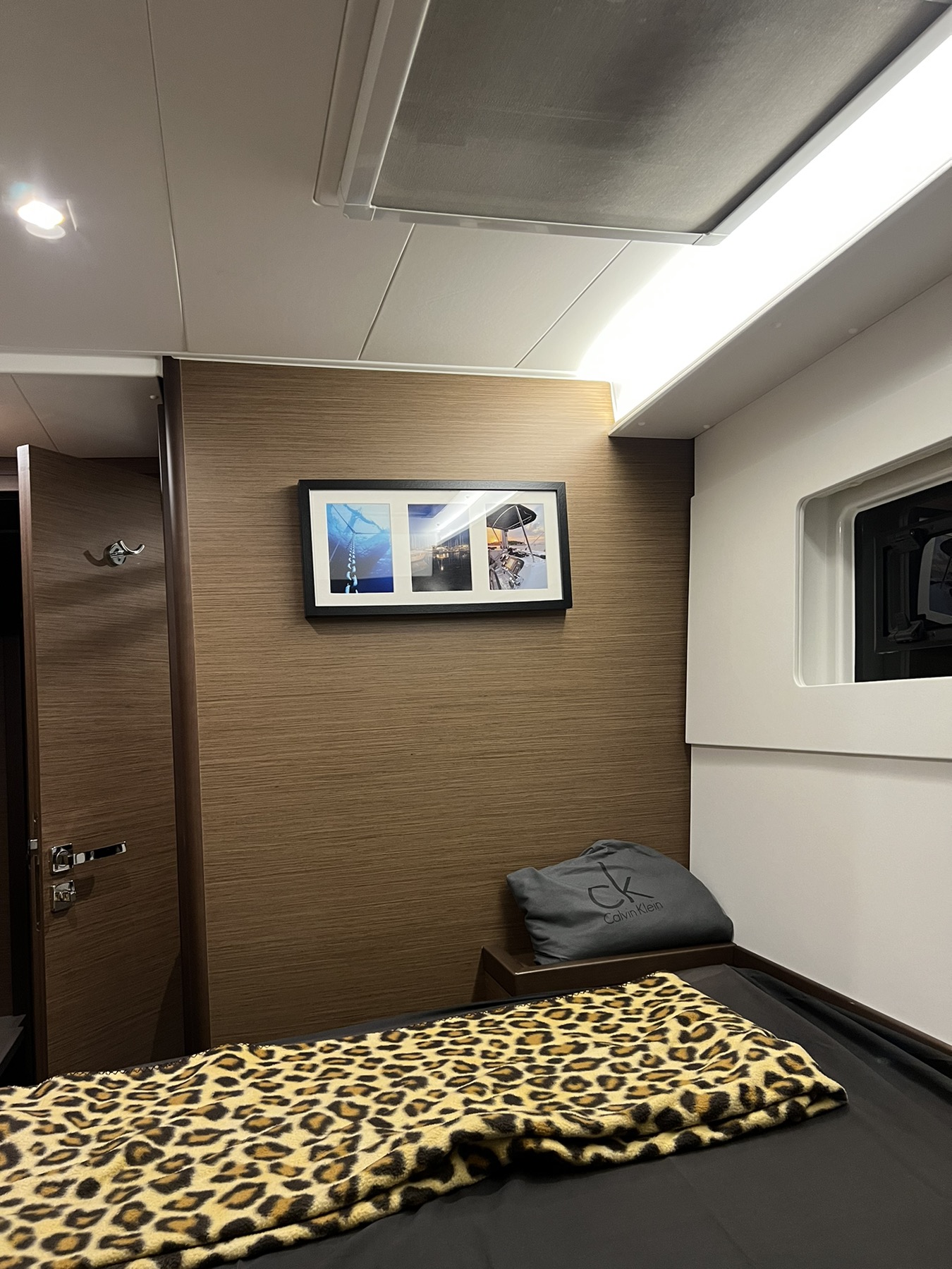 Lagoon 40 — photo 2