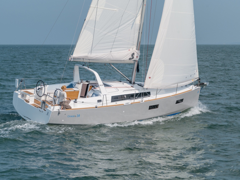 Oceanis 38.1 — photo 1