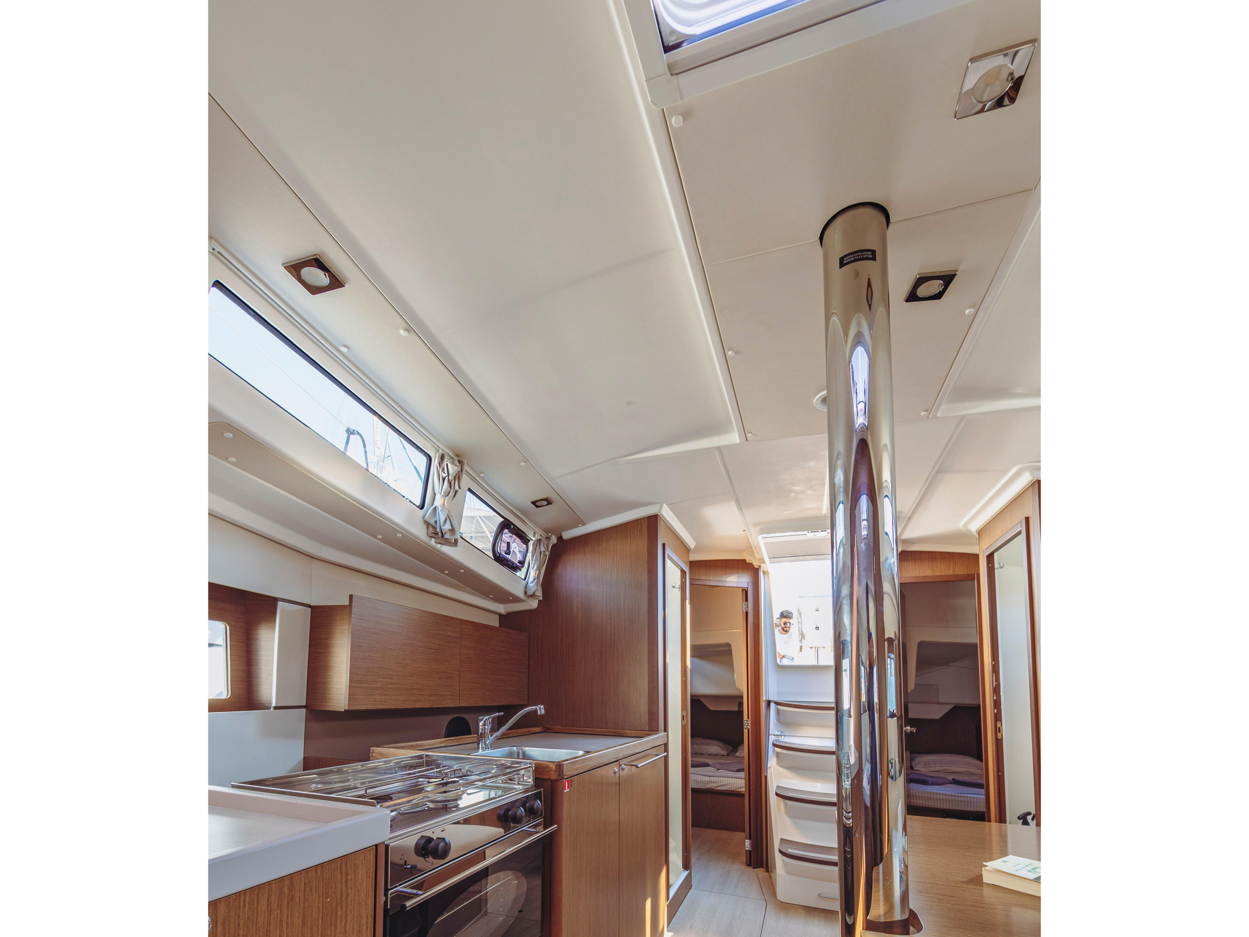 Oceanis 38.1 — photo 12