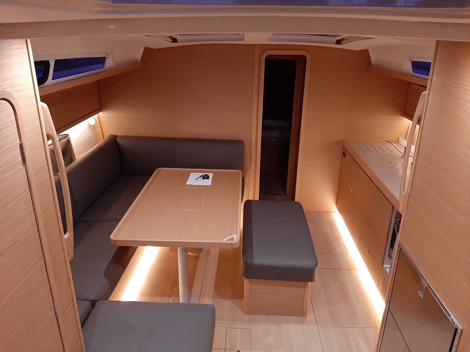 Dufour 460 — photo 11