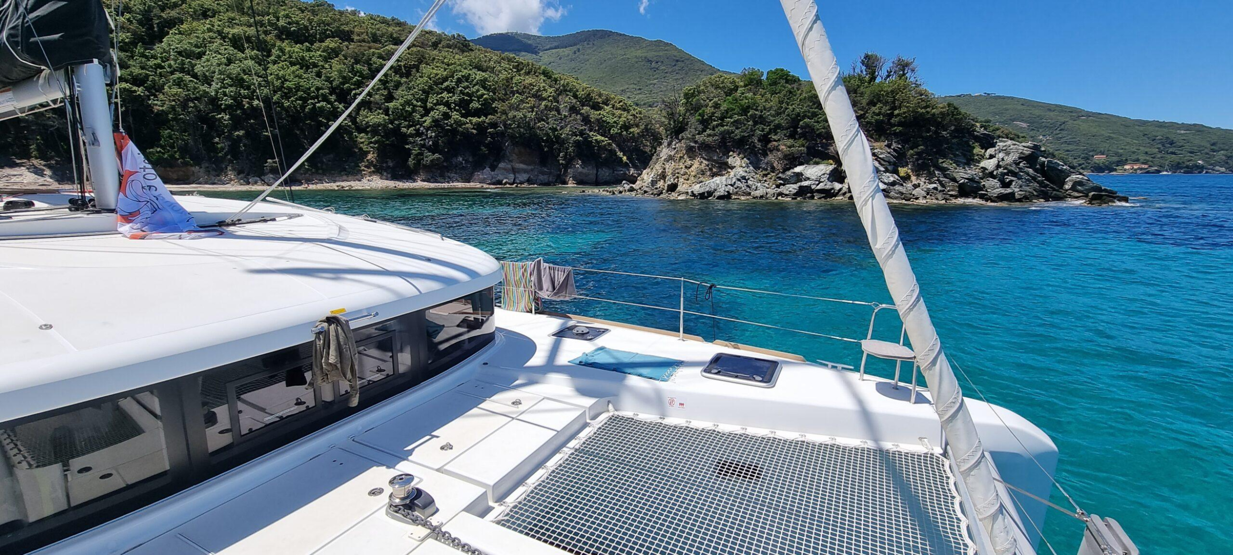Lagoon 40 — photo 9