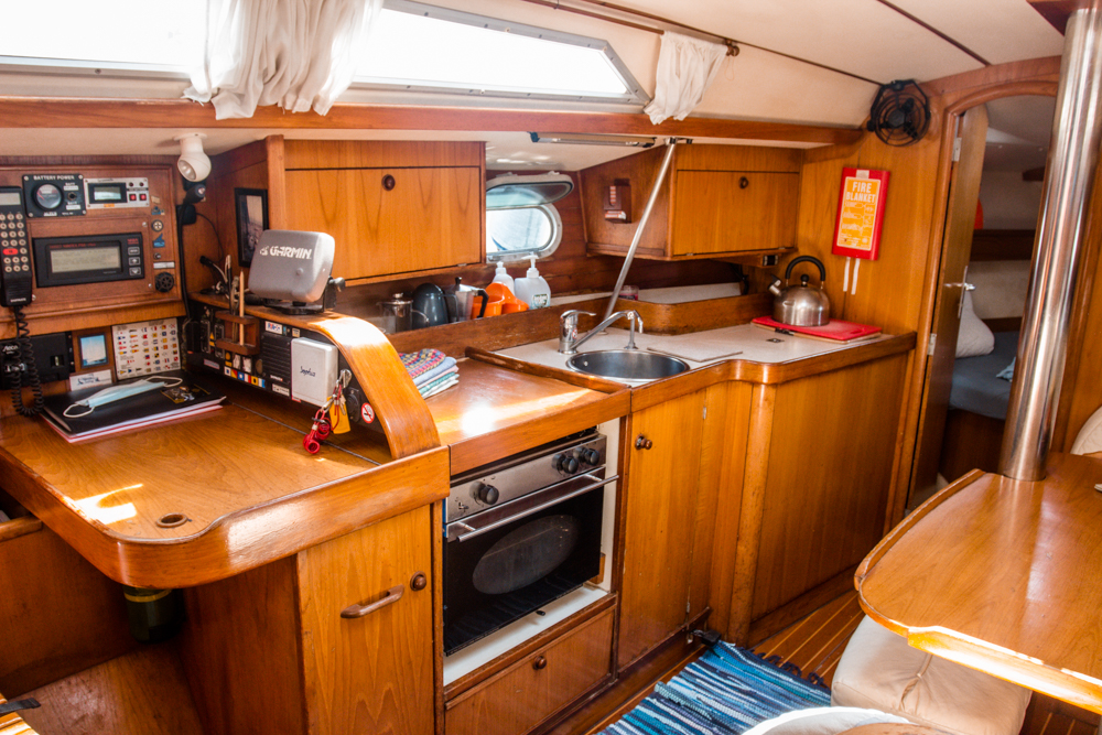 Sun Odyssey 33 — photo 16
