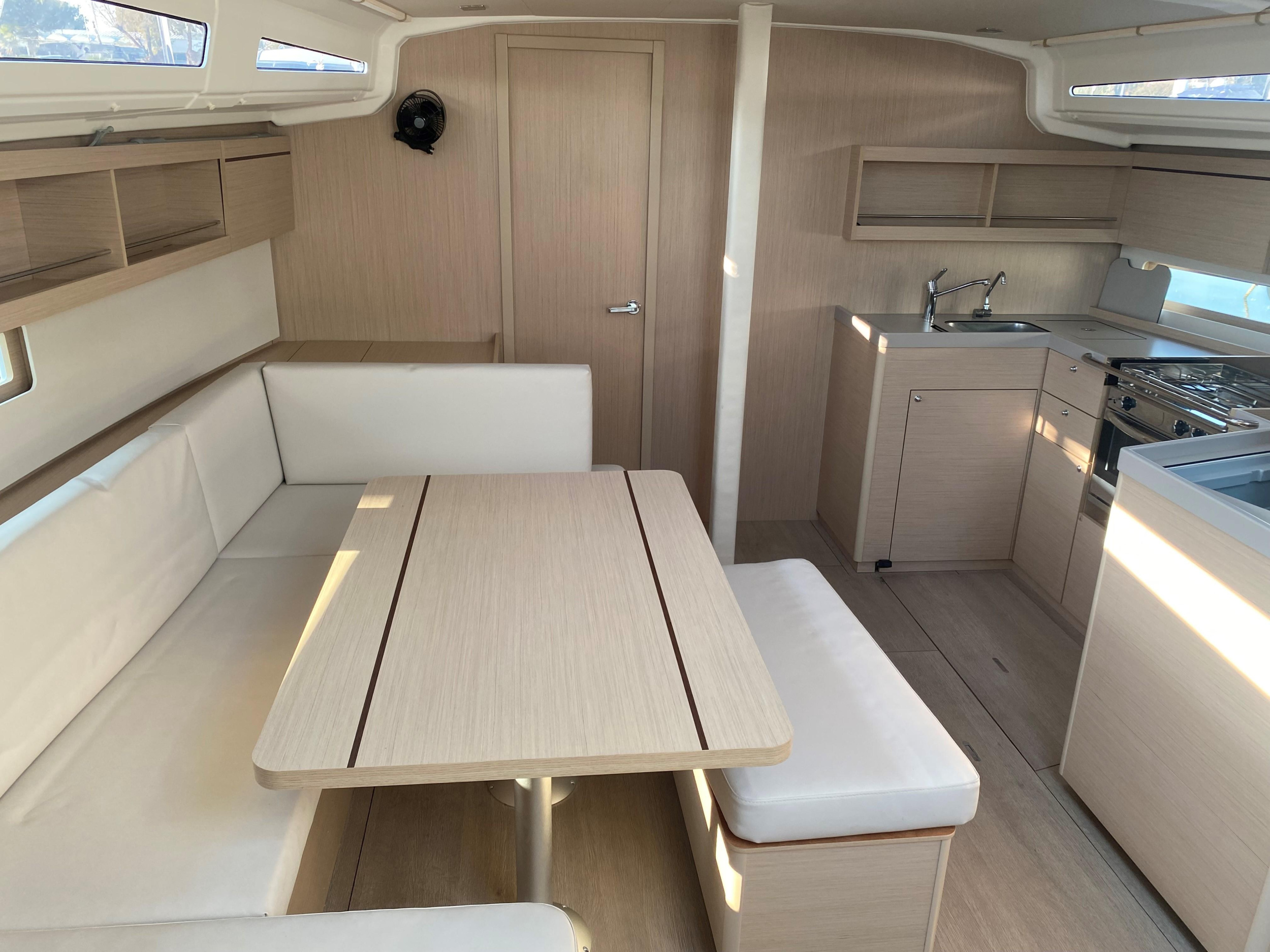 Oceanis 40.1 — photo 8