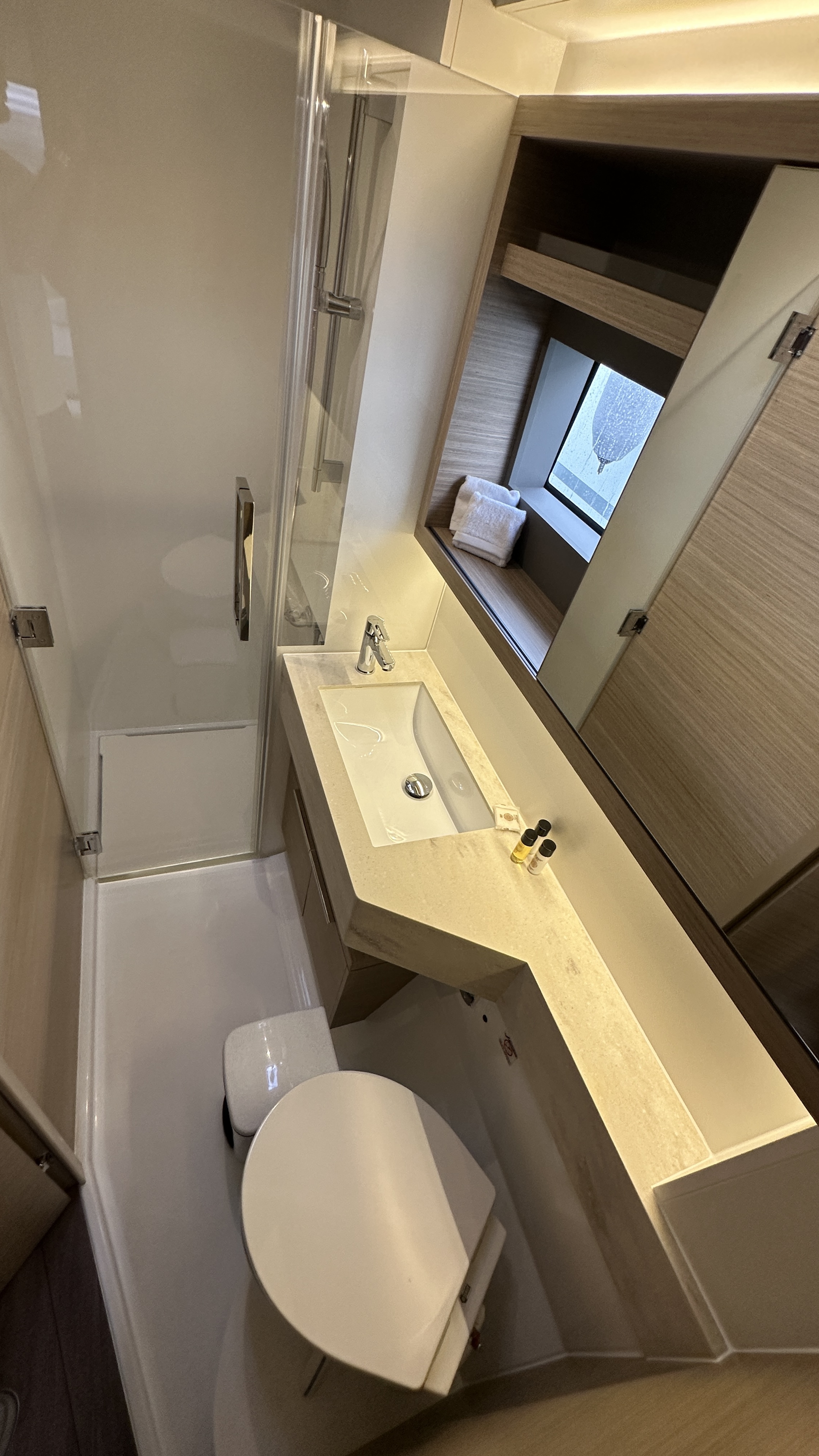 Lagoon 51 — photo 2