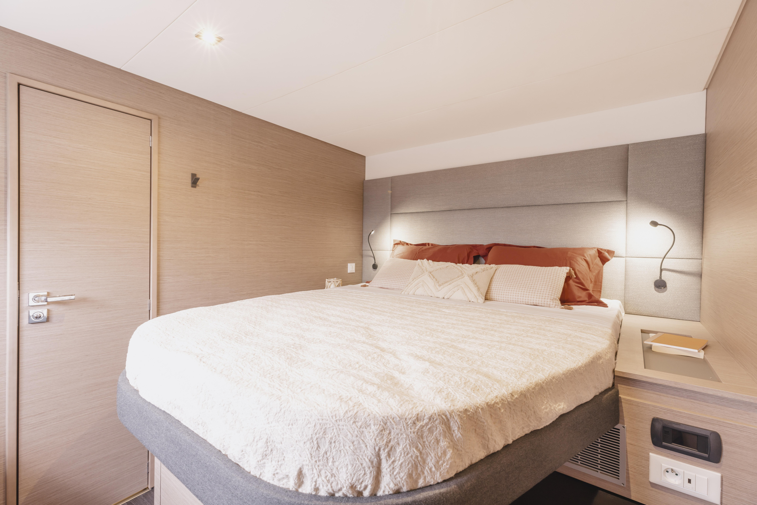 Aura 51 - Luxury Experience — photo 5