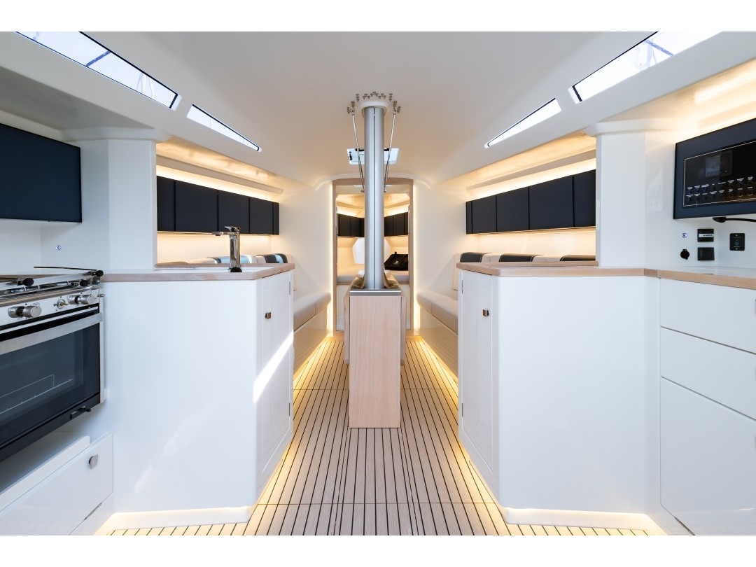 Italia Yachts 11.98 — photo 5
