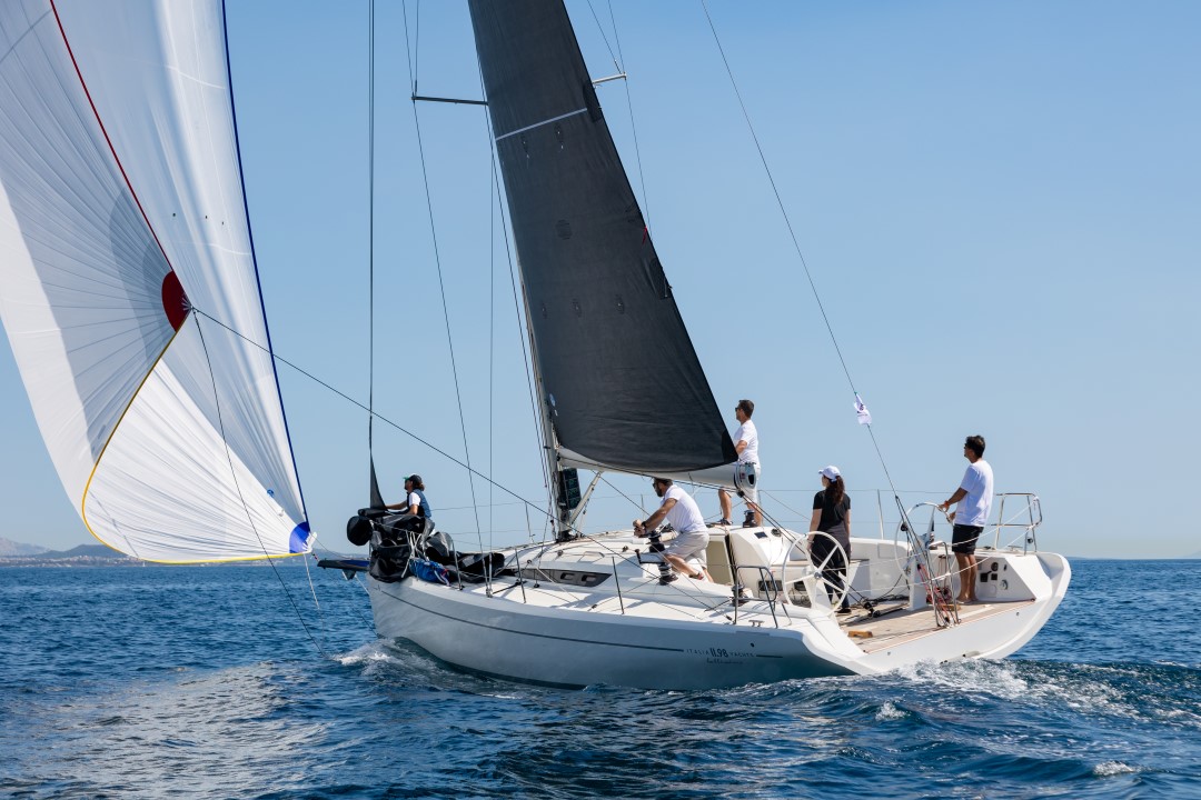 Italia Yachts 11.98 — photo 9