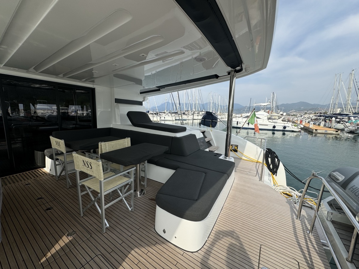 Lagoon 55 (5 cab) — photo 31