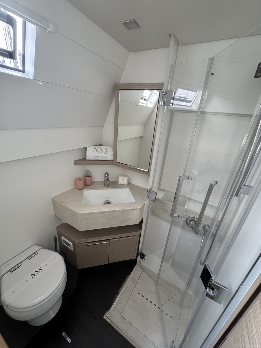 Lagoon 55 (5 cab) — photo 29