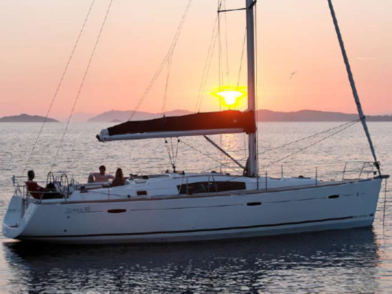 Oceanis 43 — photo 11