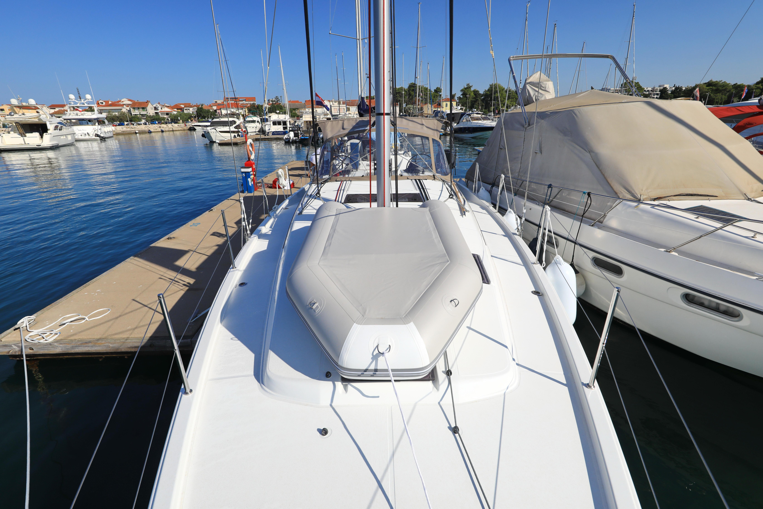 Sun Odyssey 410 — photo 14