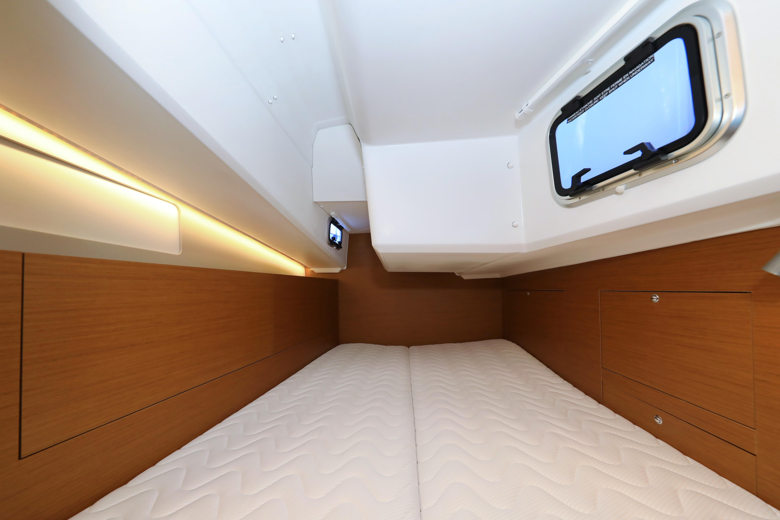 Sun Odyssey 410 — photo 74