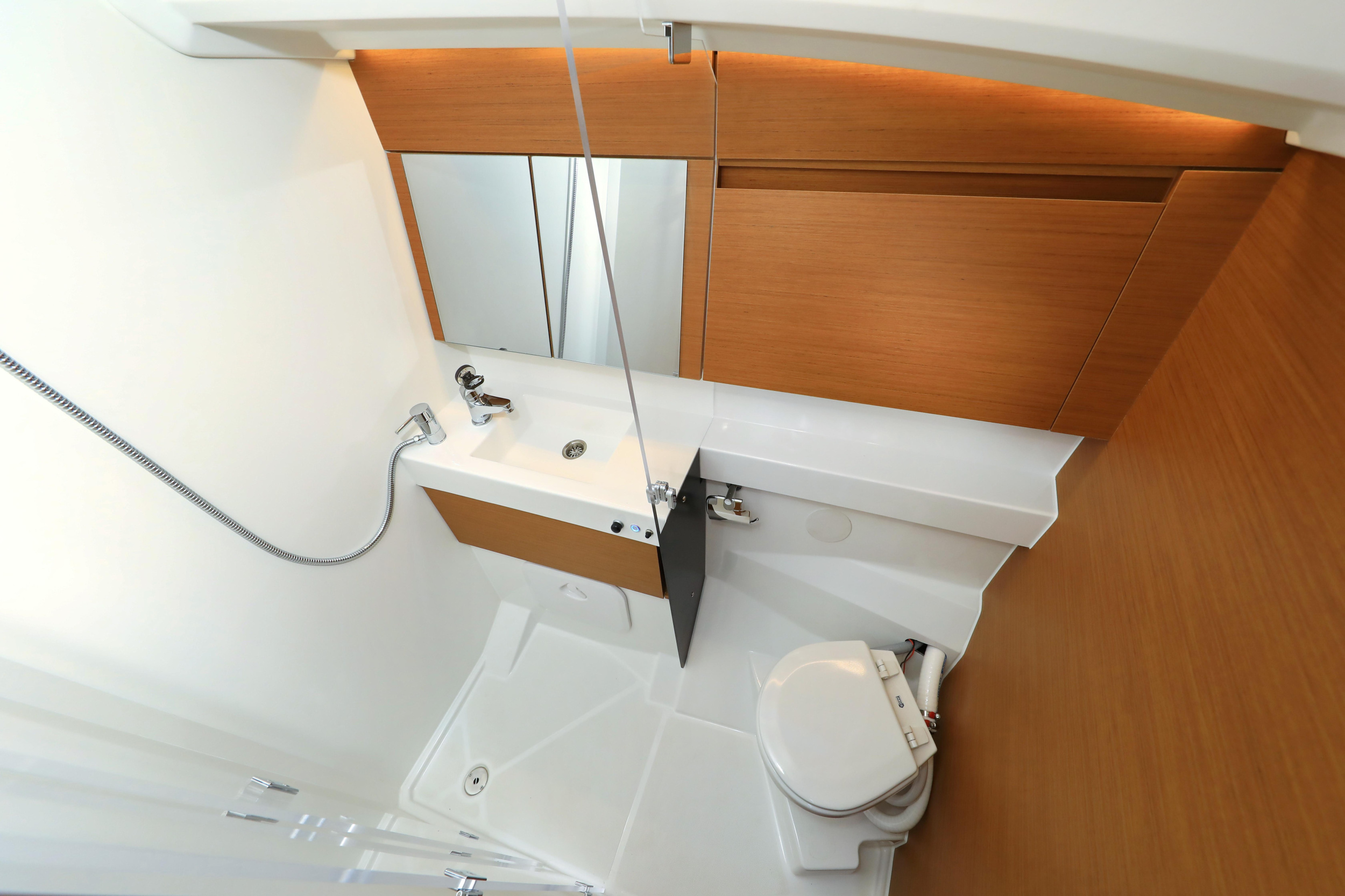 Sun Odyssey 410 — photo 39