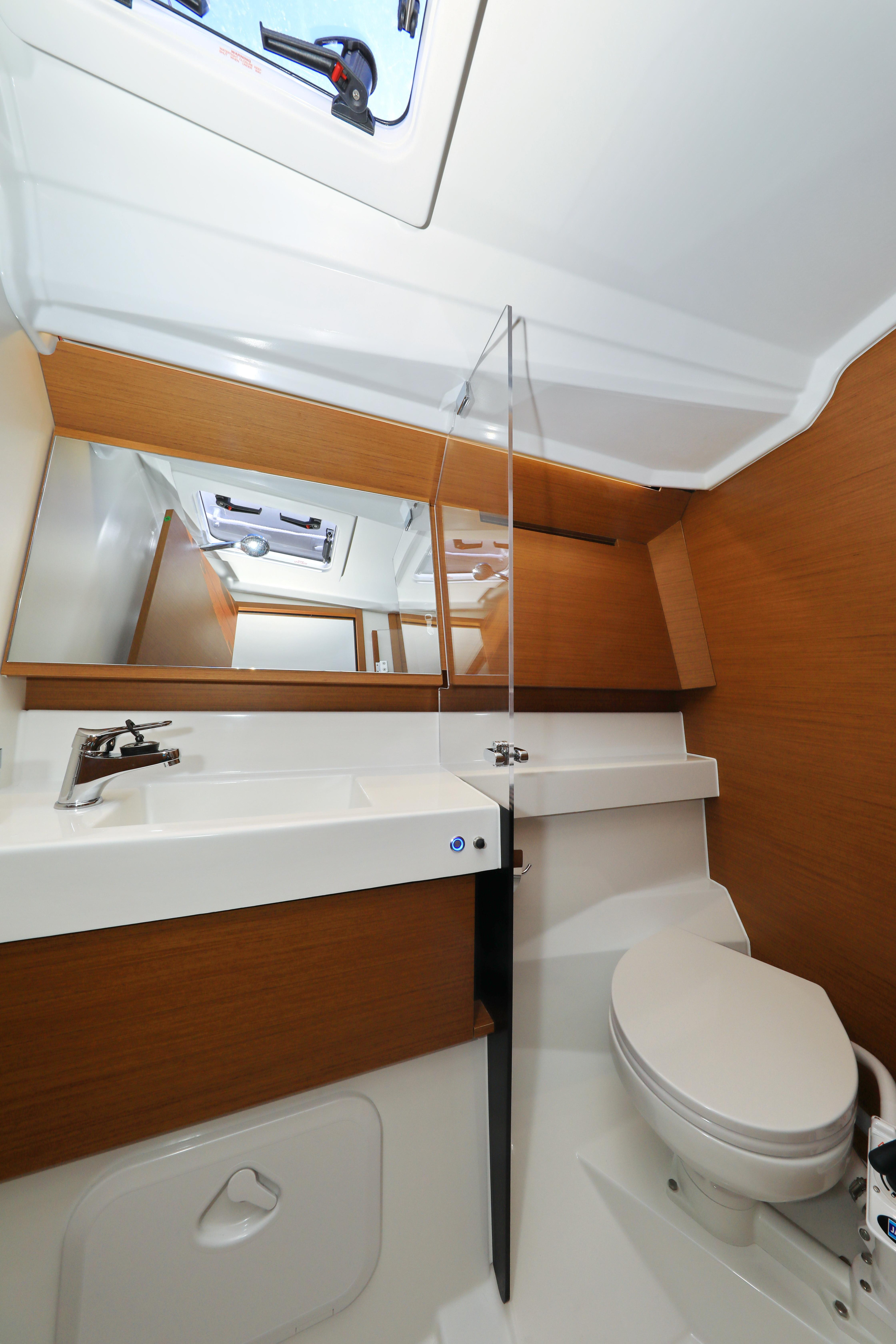 Sun Odyssey 410 — photo 58
