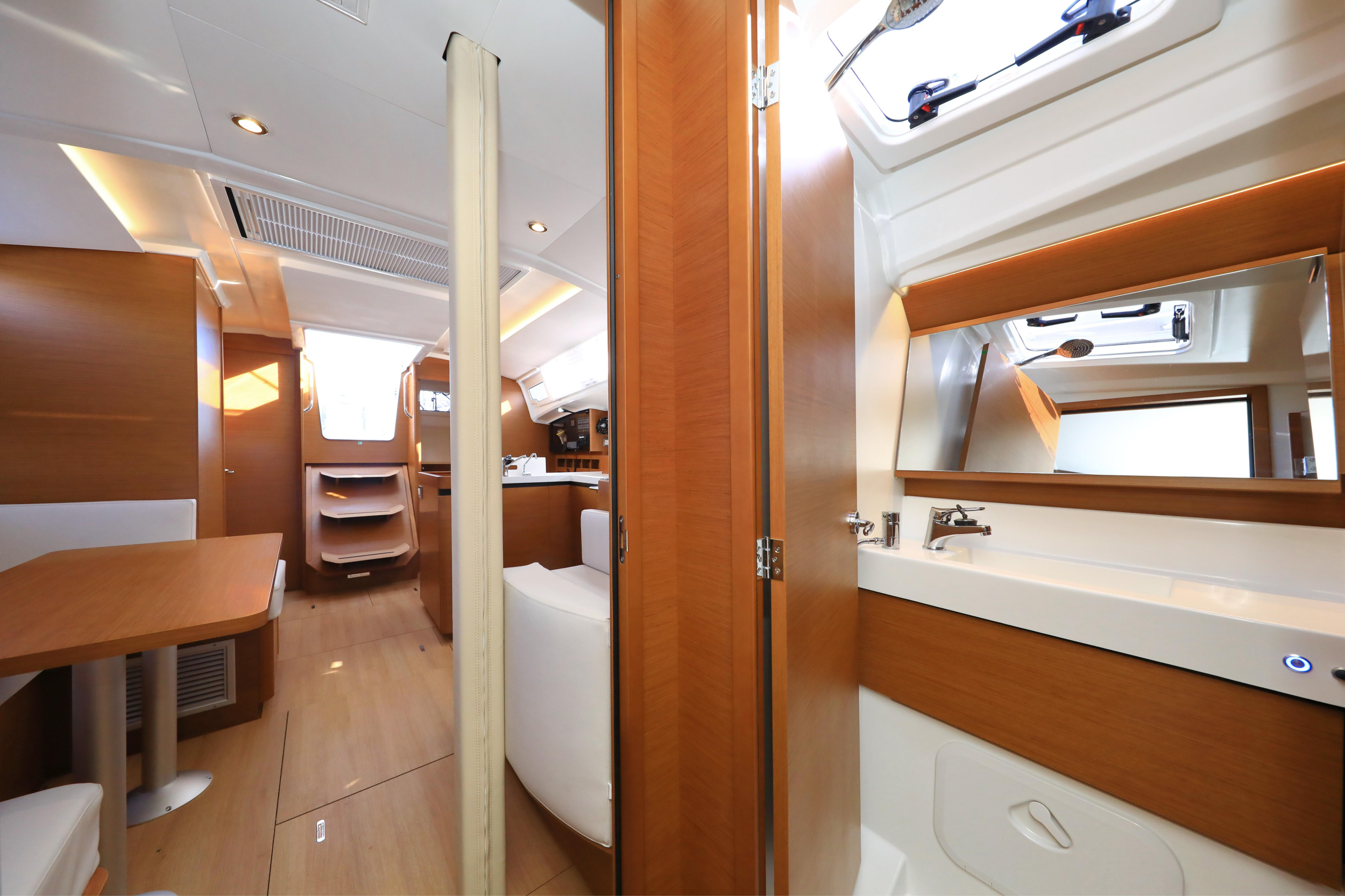 Sun Odyssey 410 — photo 100