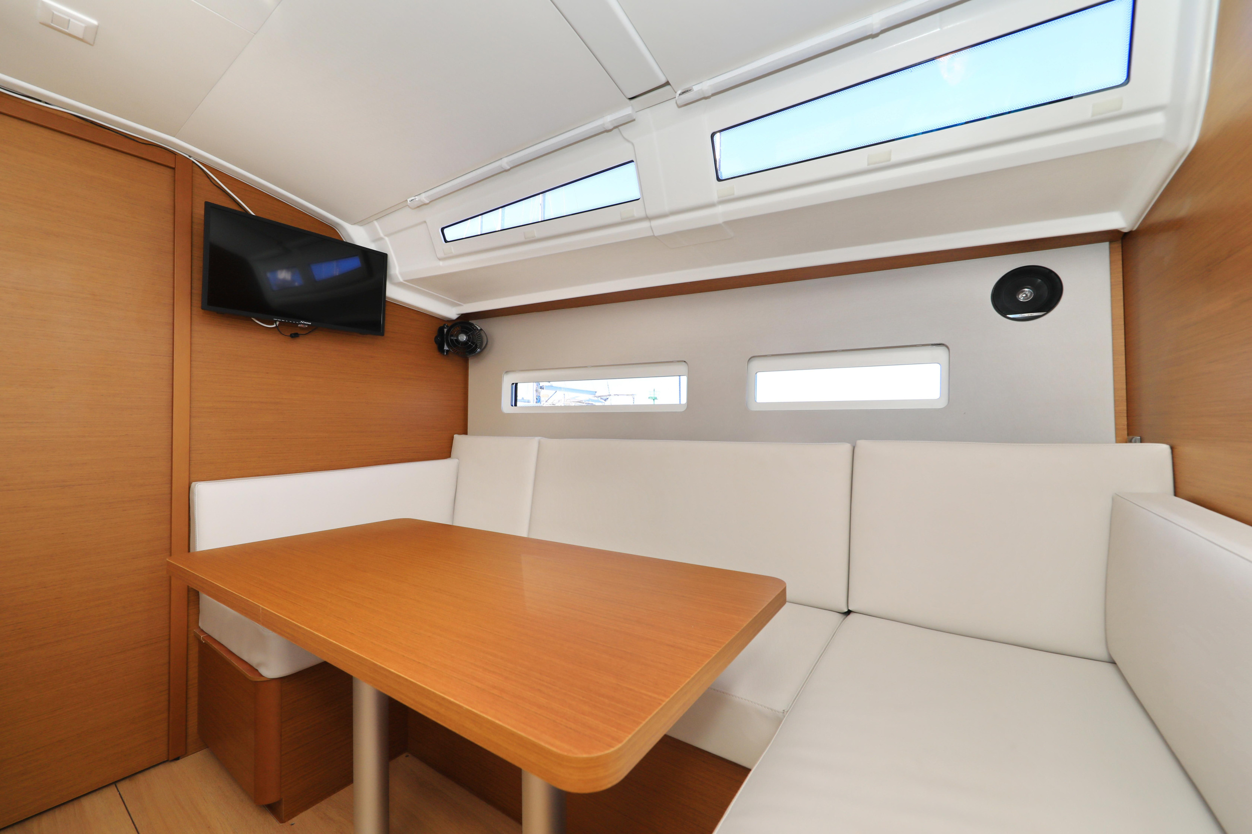 Sun Odyssey 410 — photo 75