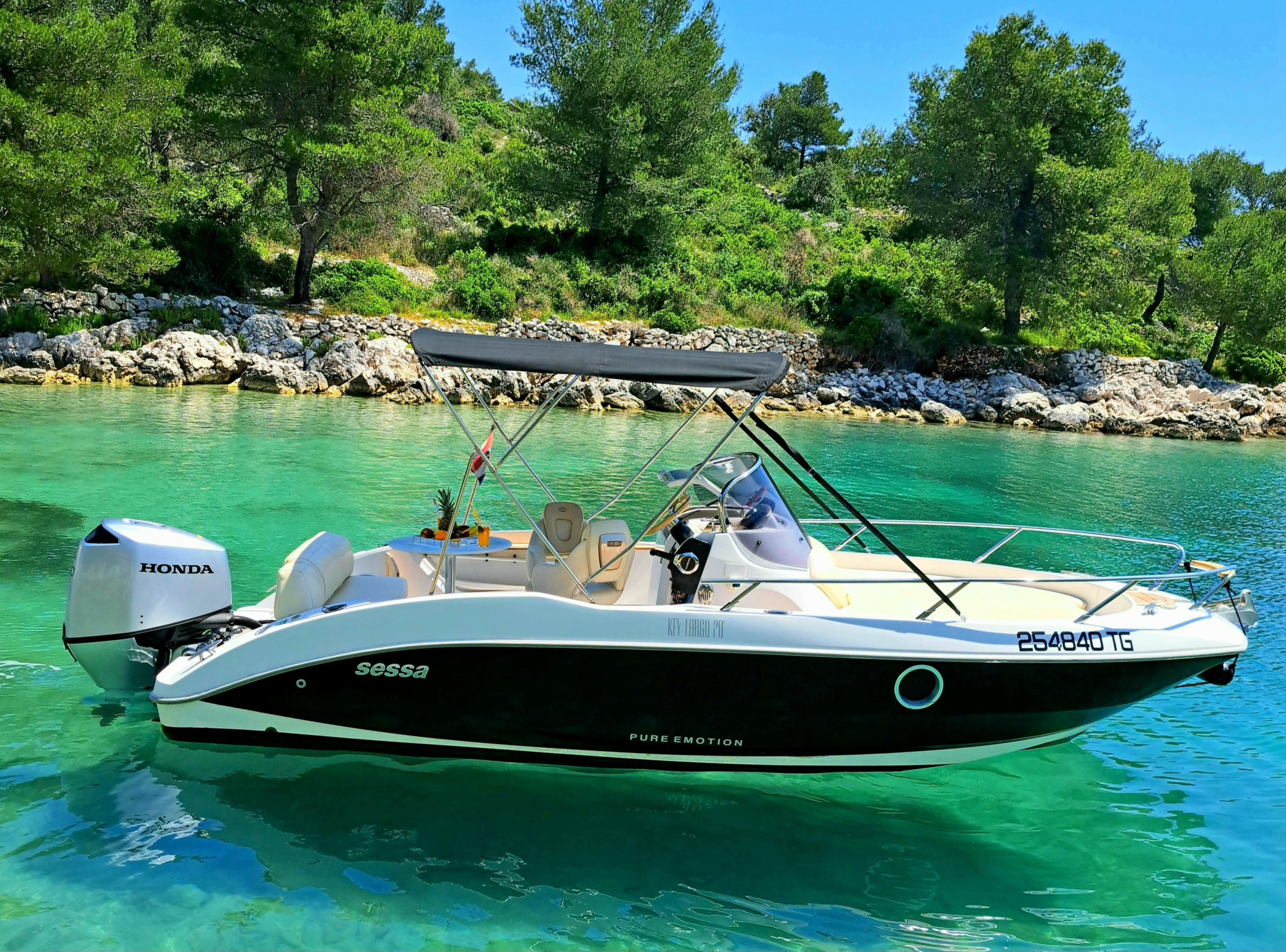 Sessa Marine Key Largo 24 — photo 20