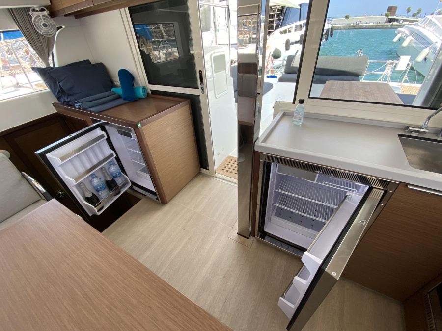 Lagoon 40 — photo 22
