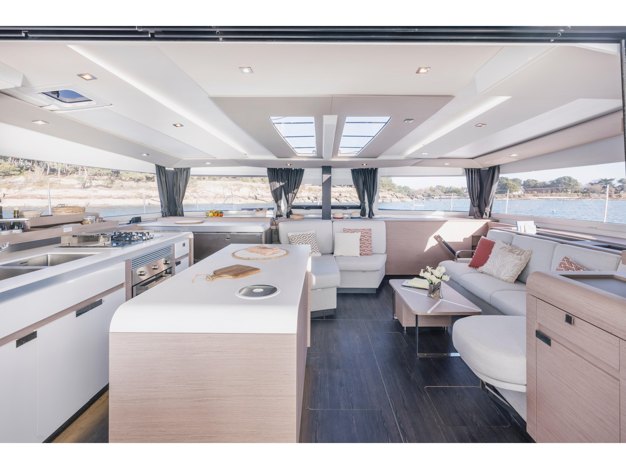 Aura 51 - Luxury Experience — photo 14