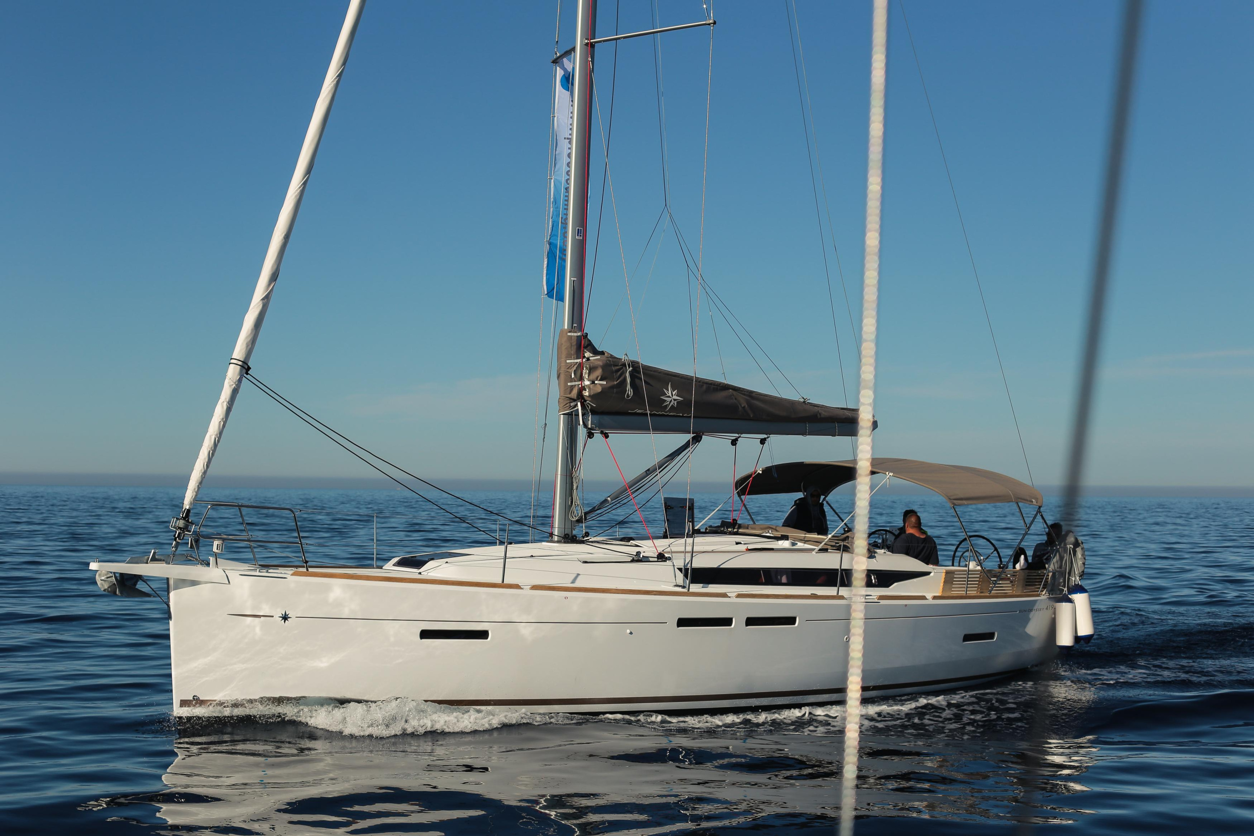 Sun Odyssey 419 — photo 4