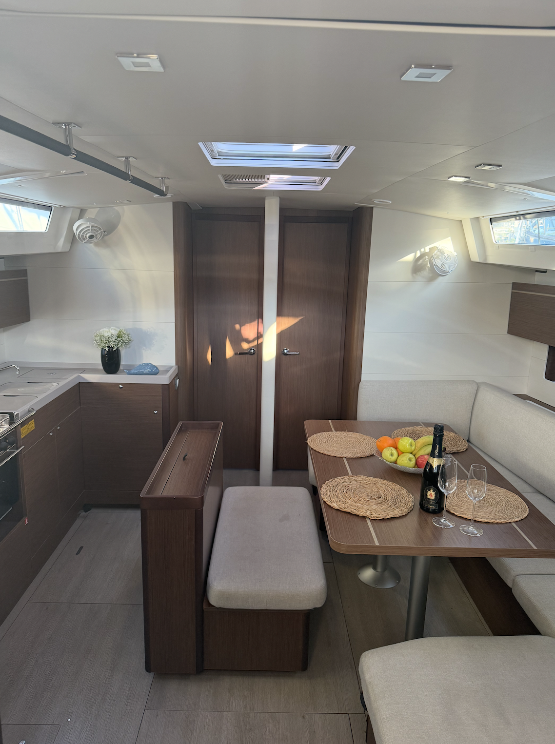 Oceanis 46.1 — photo 8