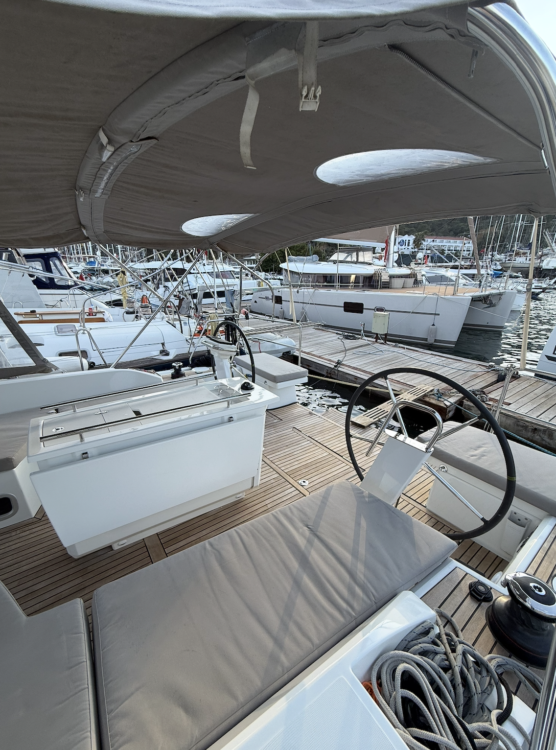 Oceanis 46.1 — photo 20