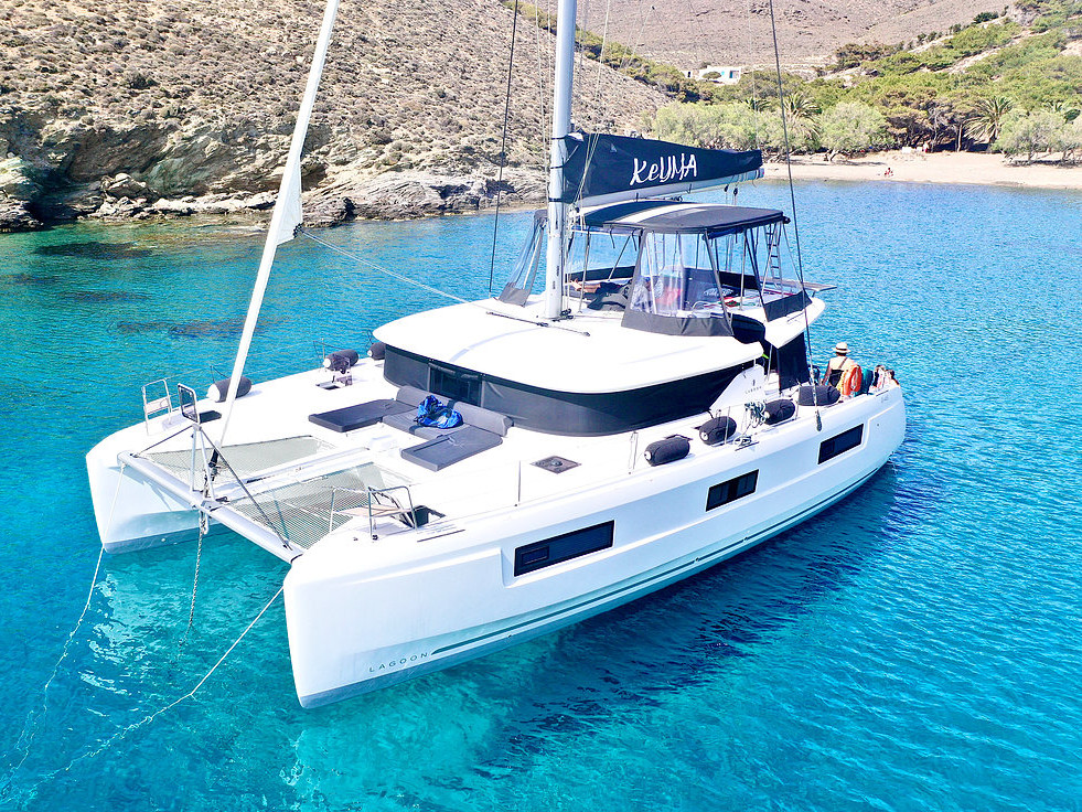 Lagoon 46 — photo 1