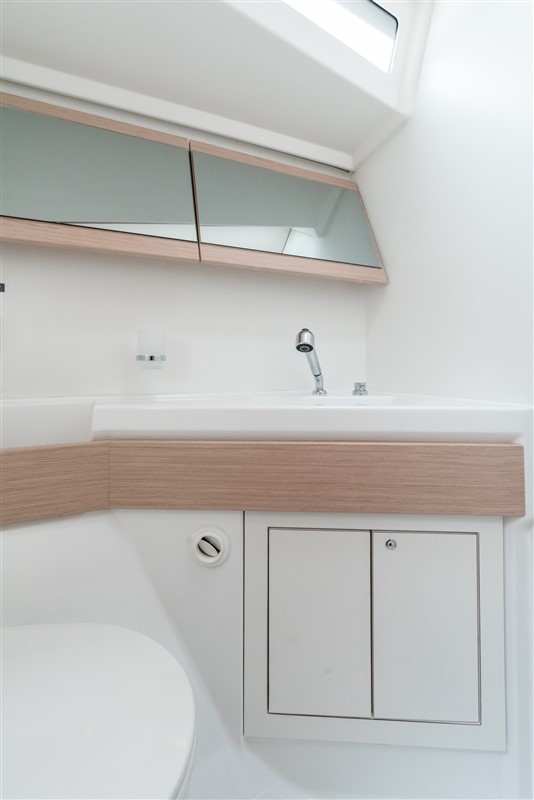 Oceanis 38.1 — photo 21