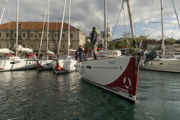Oceanis 45 — photo 11
