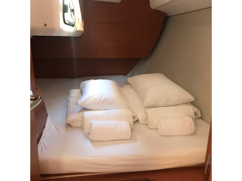 Dufour 310 Grand Large — photo 4