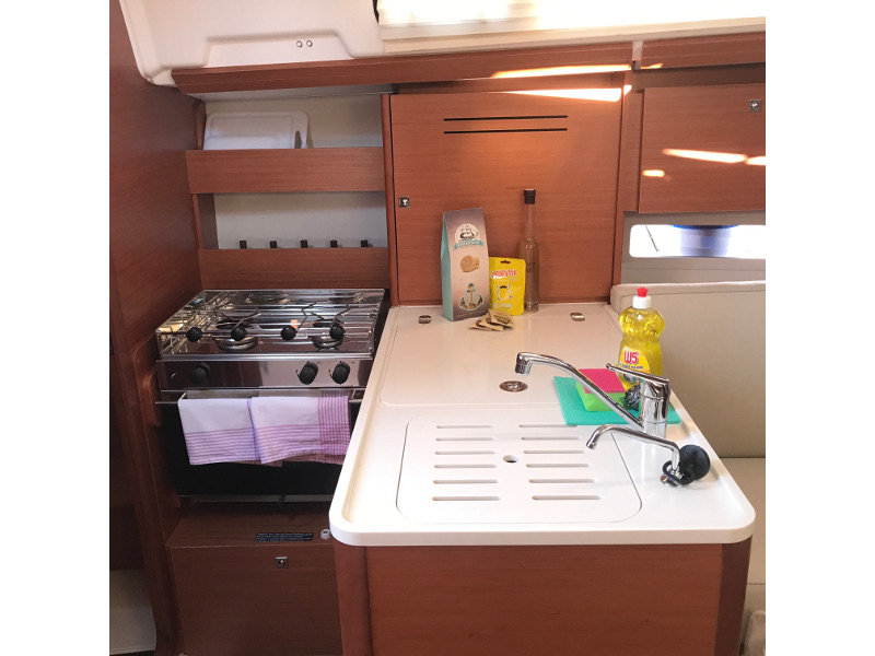 Dufour 310 Grand Large — photo 3