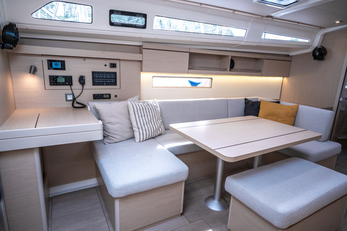 Oceanis 40.1 — photo 10