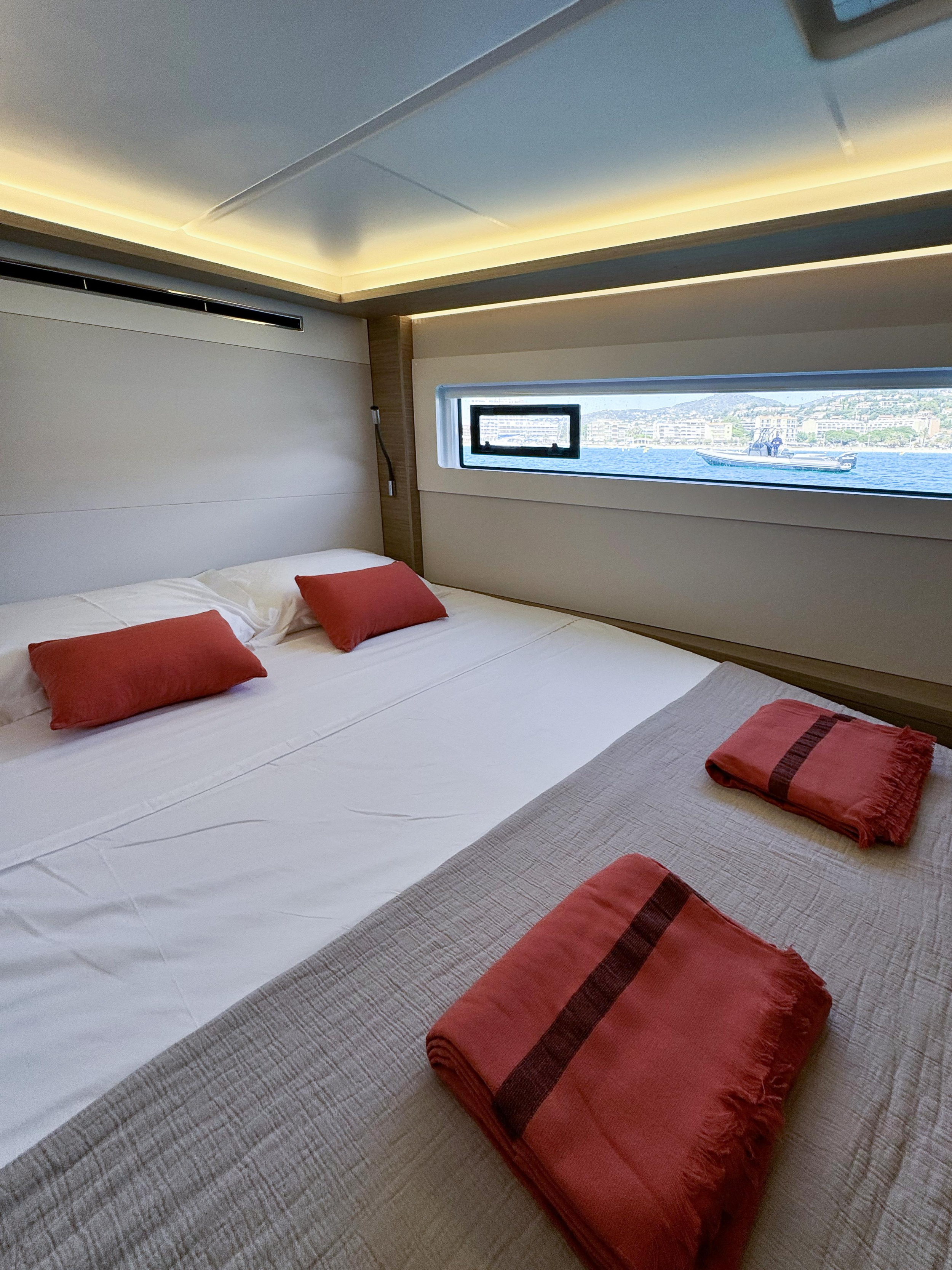 Lagoon 46 — photo 16